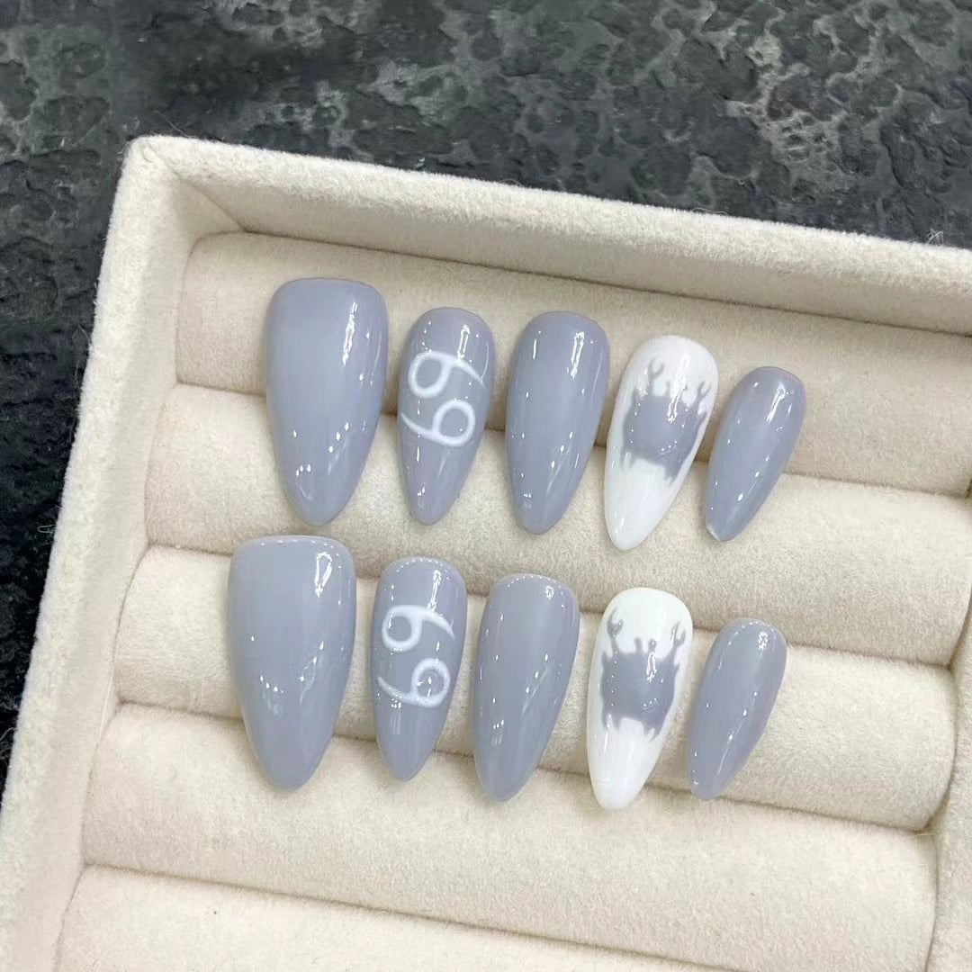 أظافر صناعية  - Nails
