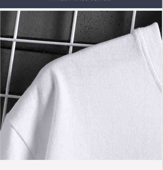 A set consisting of long pants and a long-sleeved shirt 
