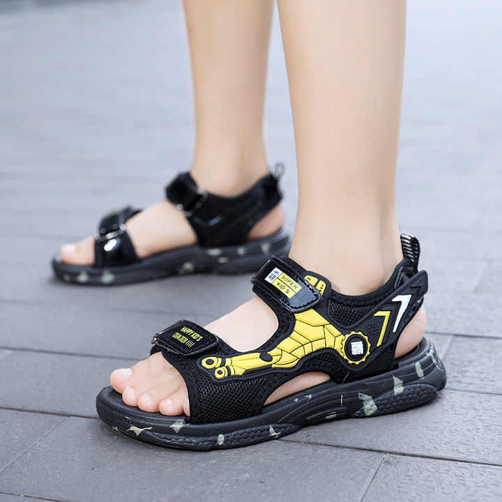 Children's sandals with sole 