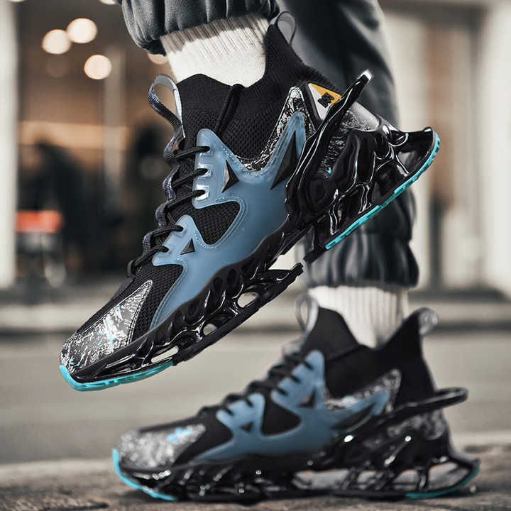 Men's sports shoes 