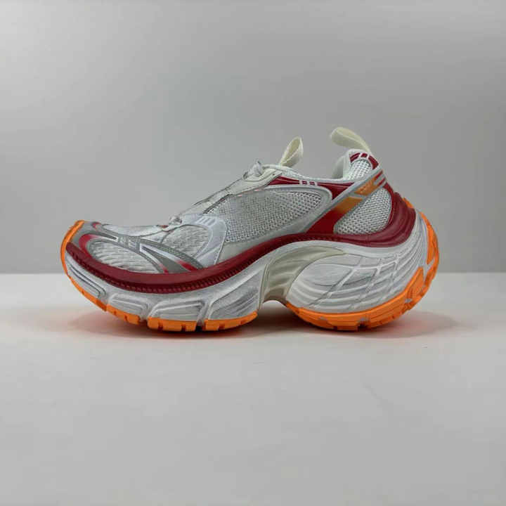 Chunky walking style sneakers 