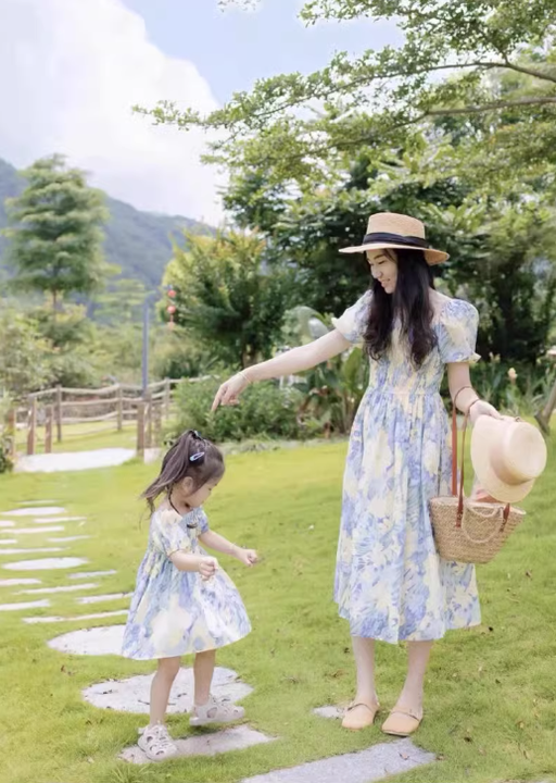Cute Baby Girls Casual Print Chiffon Family Matching Clothes Dress with Short Sleeve for Summer Season 