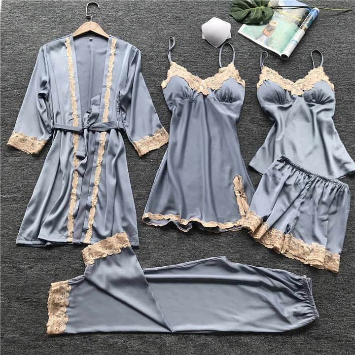 Sleepwear 