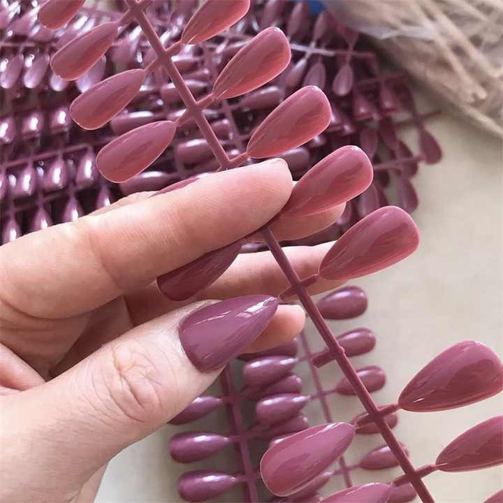 Sunland Popular Custom Short Almond Nail Tips 