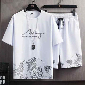 T-shirt and shorts set 