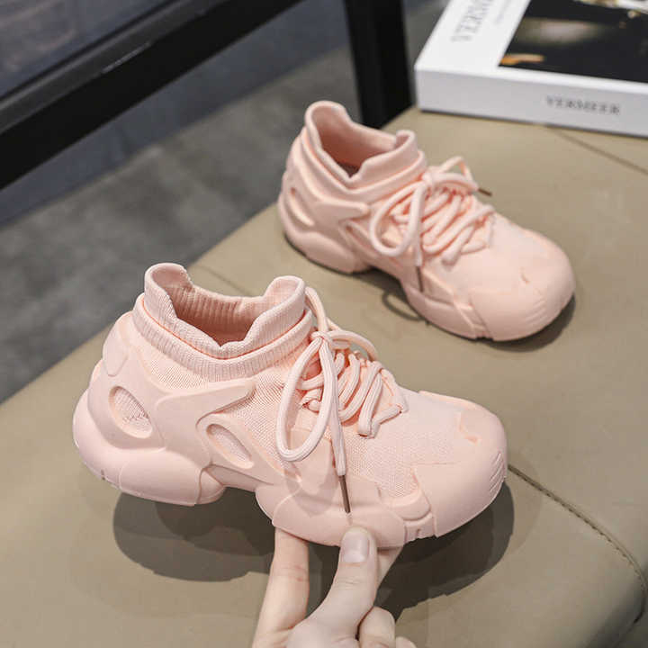 حذاء رياضي اولاد