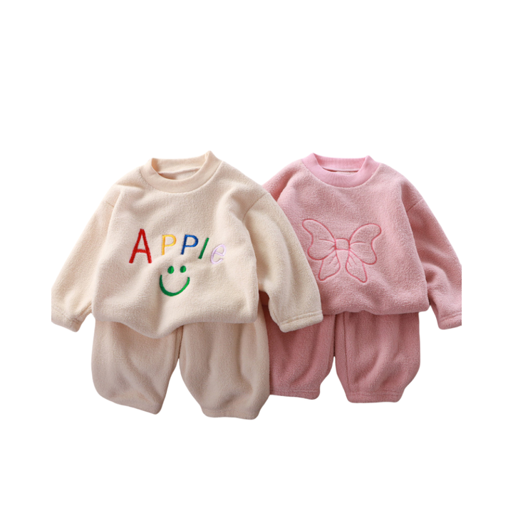 Long-sleeved children's pajamas 