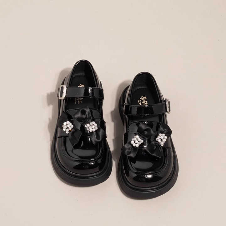 new children's shoes 