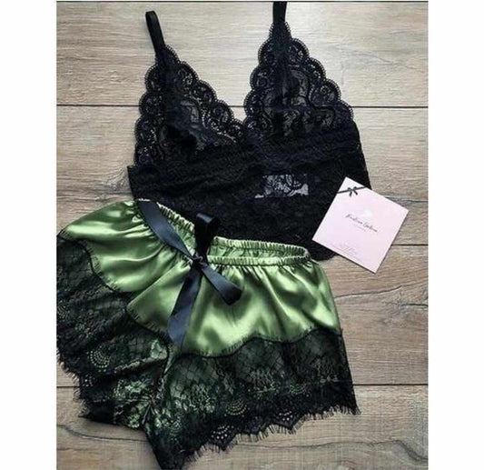 Soft and comfortable satin pajama set 