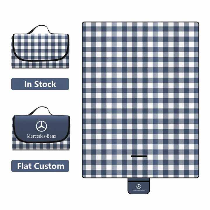 بطانية للتخييم