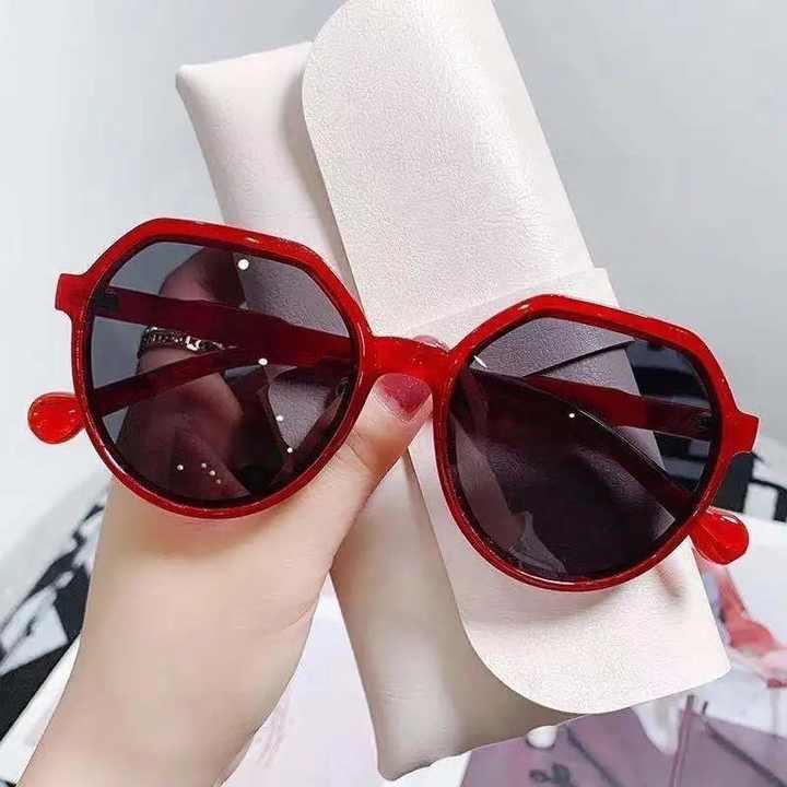 Women's glasses 