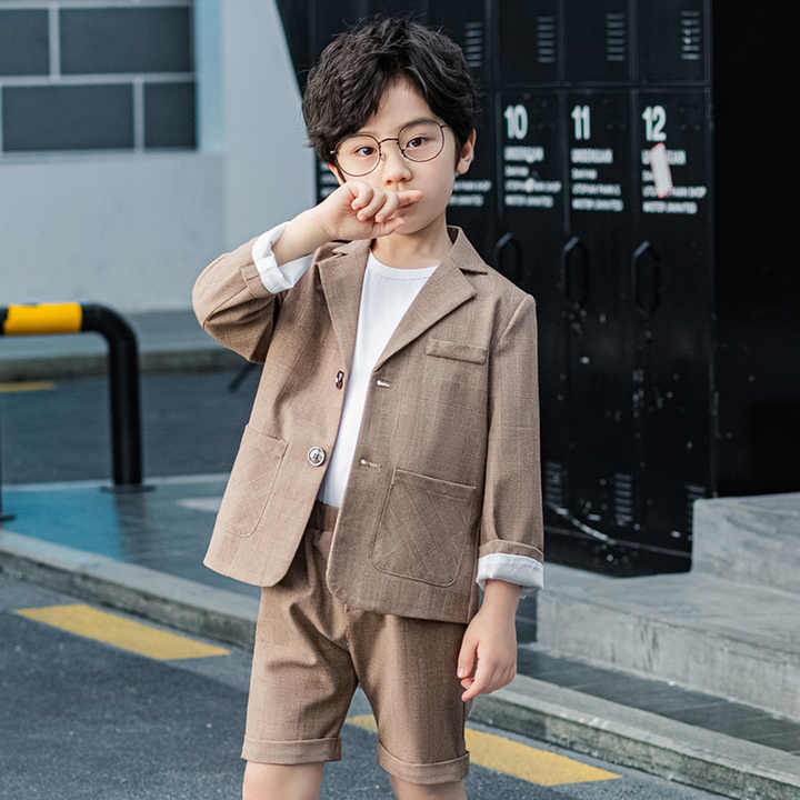 Children's suit boys and girls autumn and winter suit children's spring clothes. 