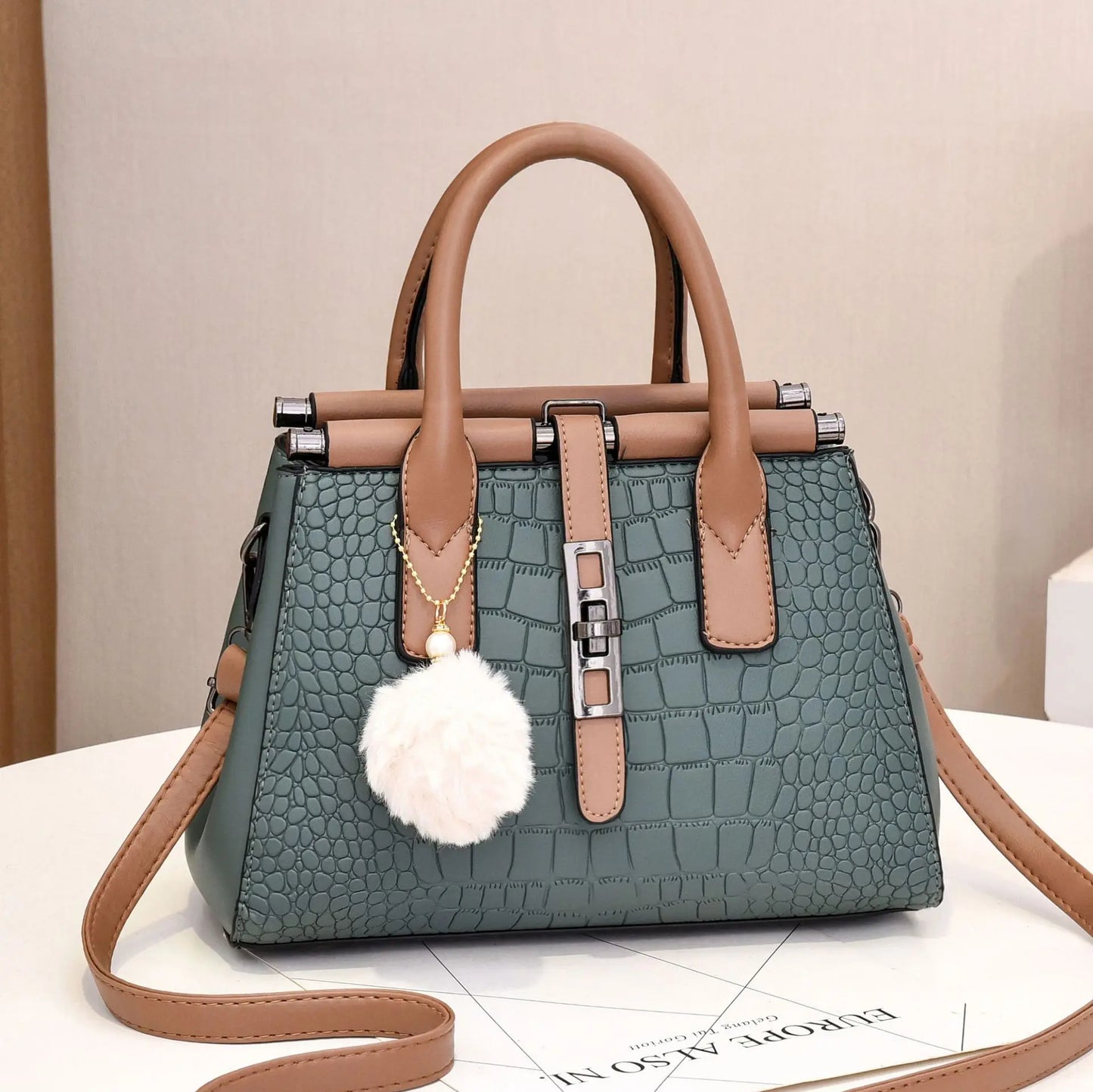Elegant Women's Large Capacity Crocodile Pattern Handbag 