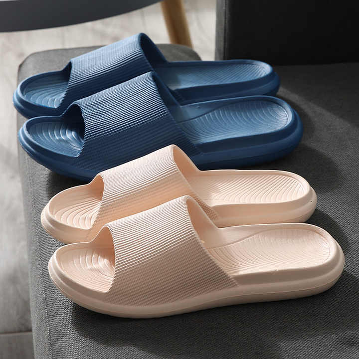 Custom men's slippers 