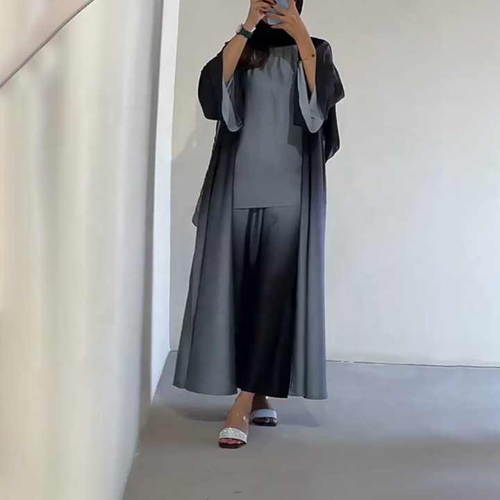 Ombre colored abaya 