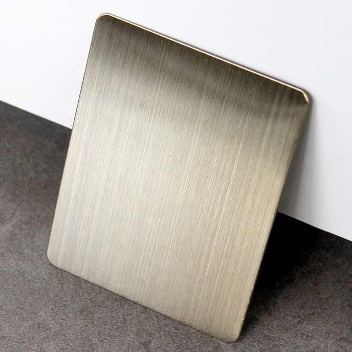 ألواح زخرفية من الفولاذ ديكور