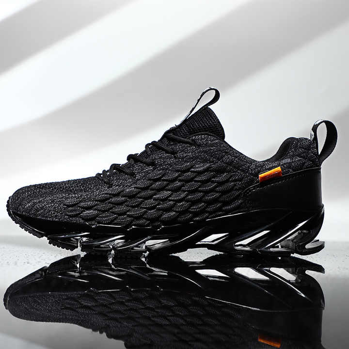 Men's running shoes 