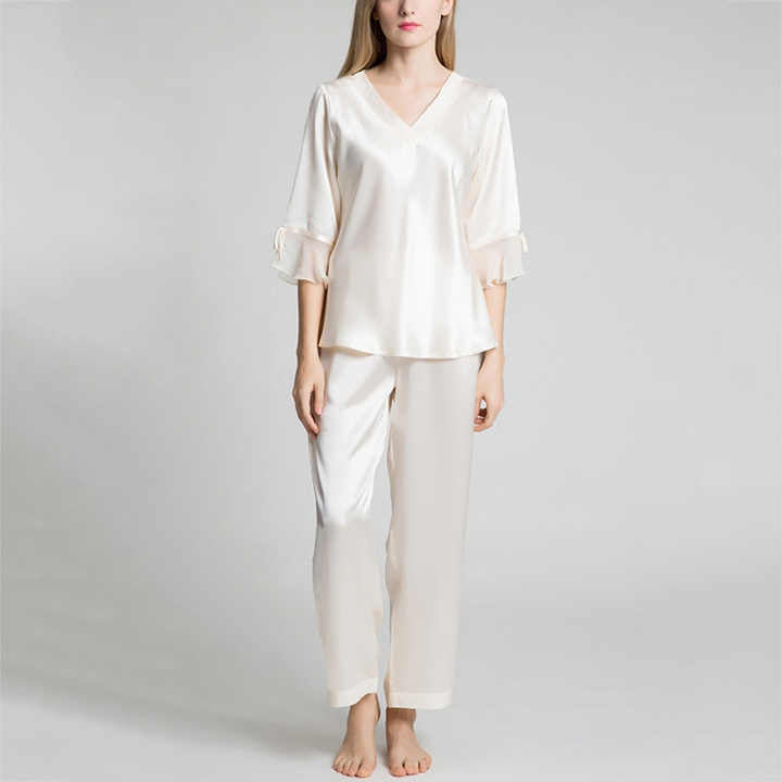 بدلات نوم نسائيه,Women's sleepwear