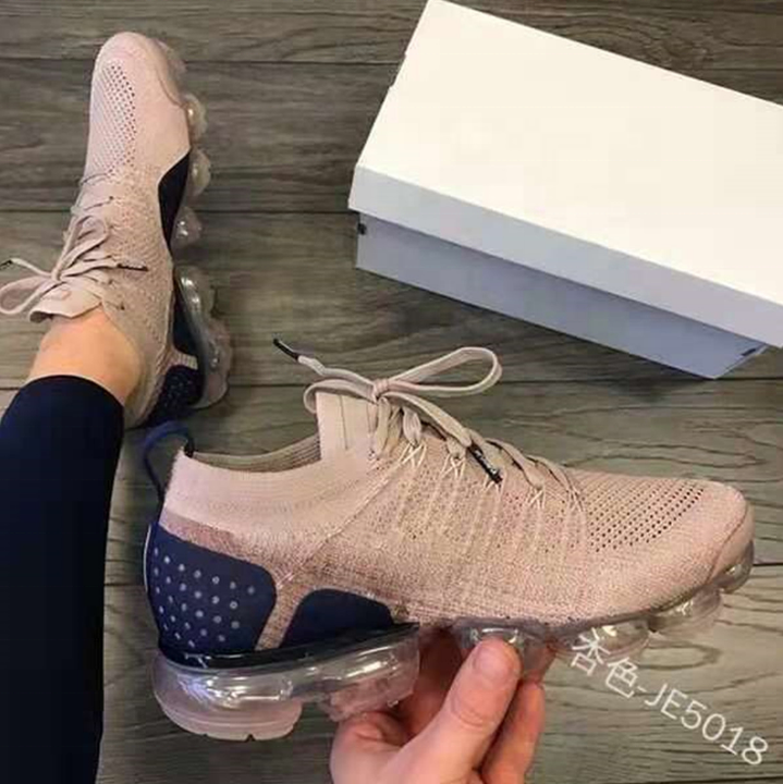 Women's shoes 