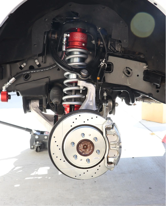 Brake pads, suspension and brake system 