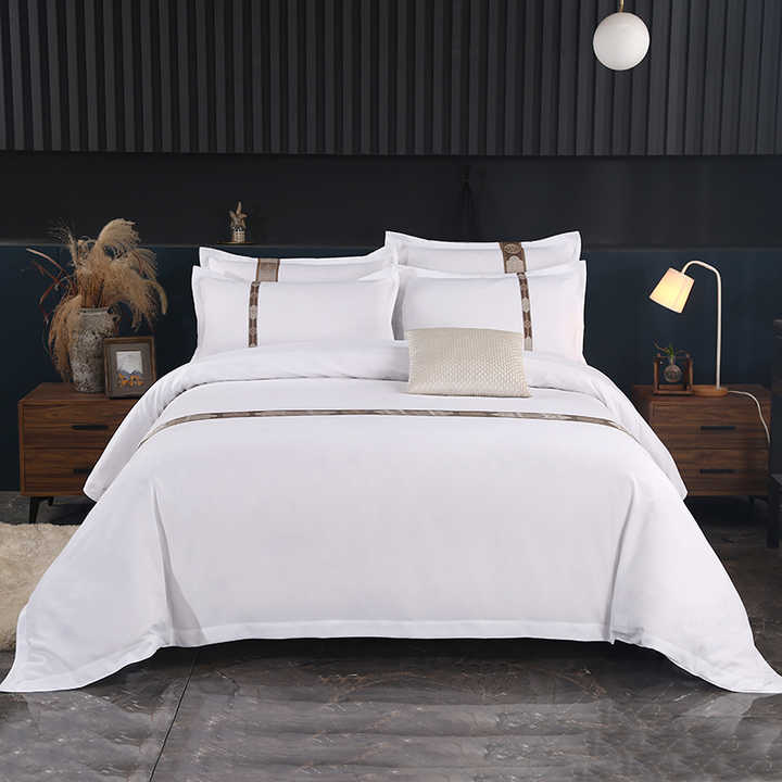 قطن مخصص عالي الجودة للفنادق ومطرز بالقطن . High quality custom hotel cotton embroidered