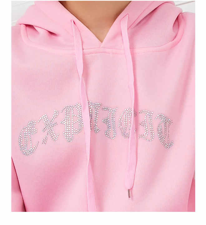 Women's travel clothes