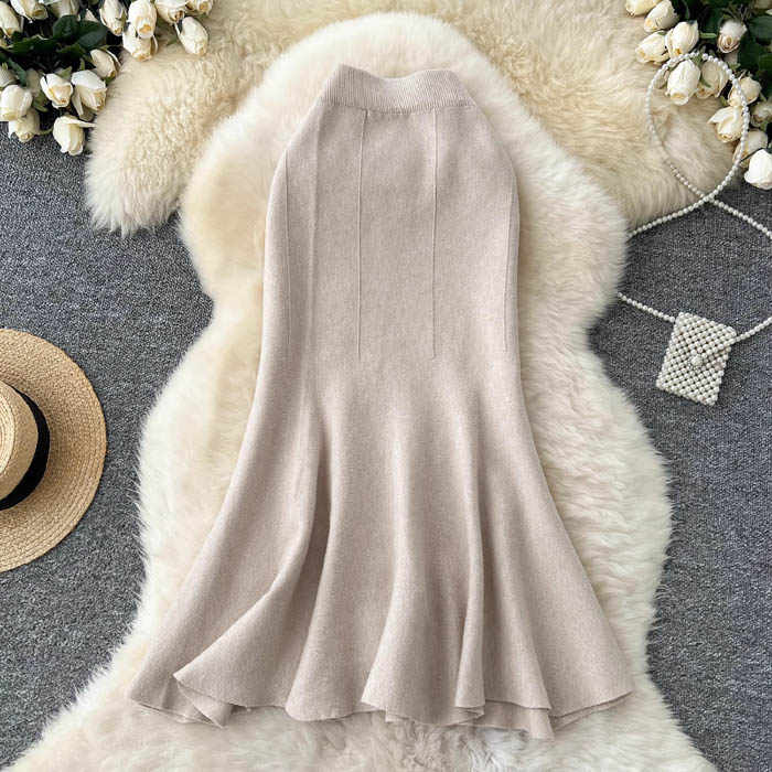 fishtail wool skirt