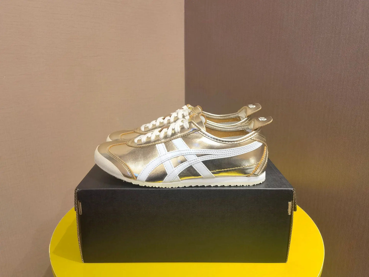 Boys' sneakers 