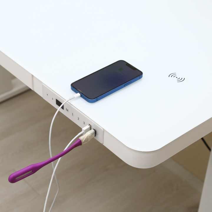 Smart desk with one electric motor 
