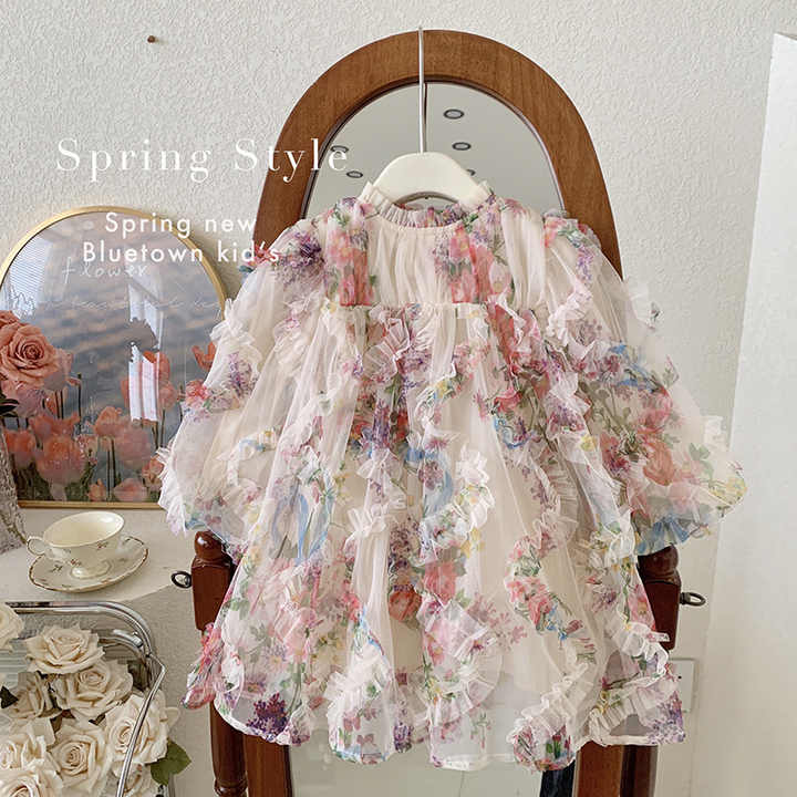 Floral spring clothes for kids 