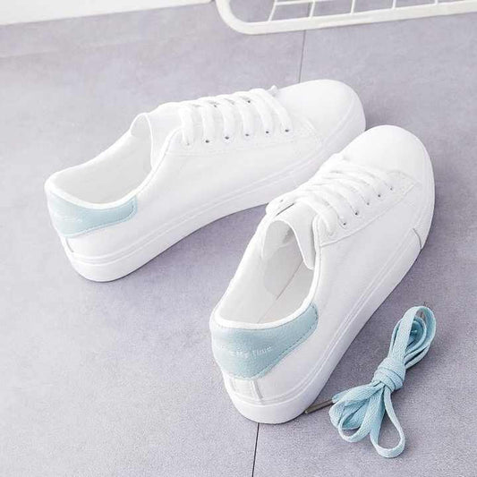Women's sneakers 