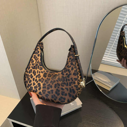 Casual leather handbag 