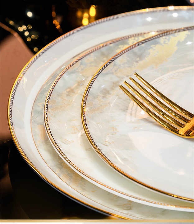 أطباق فاخرة من العظام الصينية بحافة ذهبية Luxury Bone China Plates with Gold Rim Dessert Plates