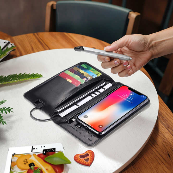 Luxury Genuine Leather Men's Wallet with 6800mAh 