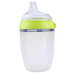 Baby Feeding Supplies Silicone Sipper Bottle for Baby. 