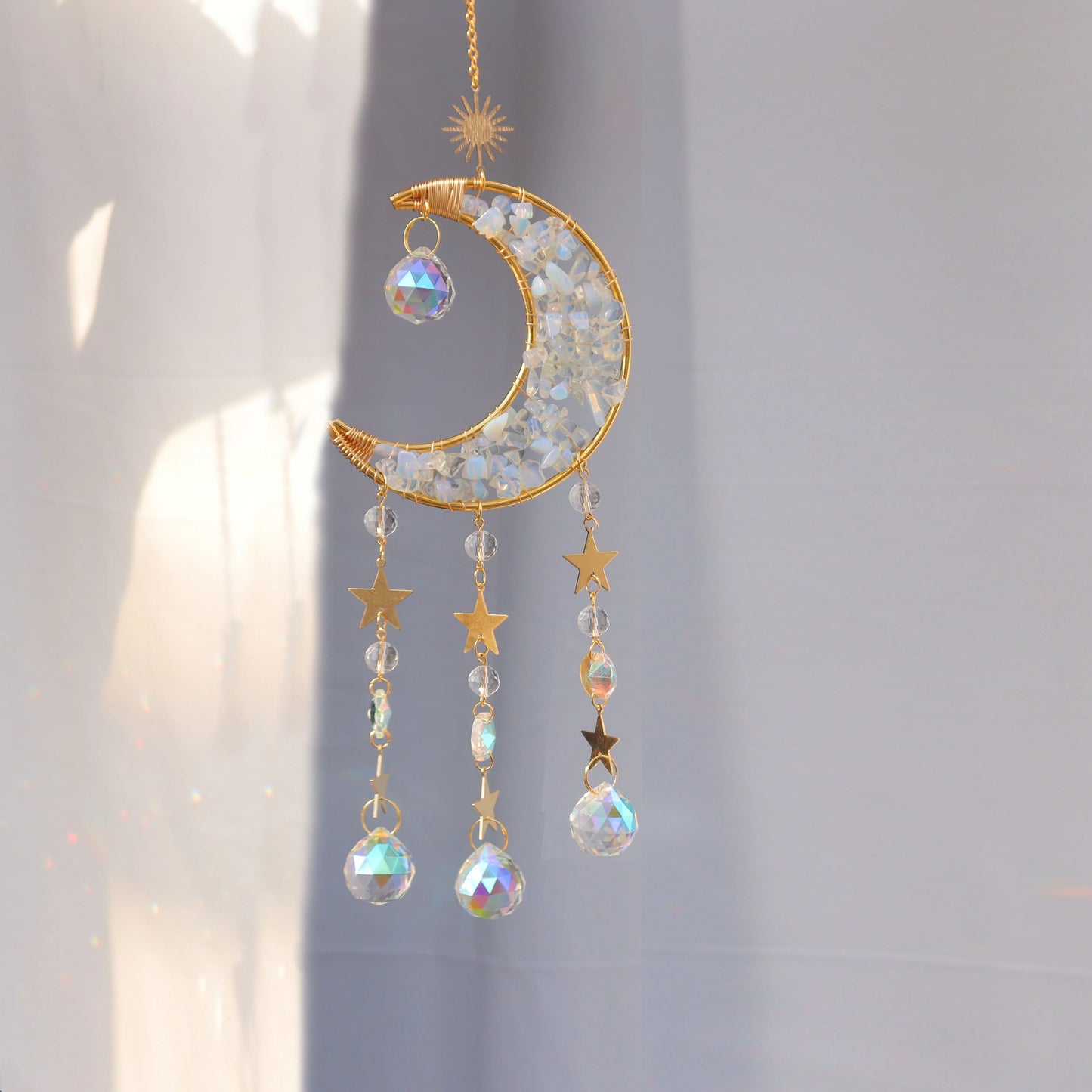 Hanging sun mask made of moon crystal -