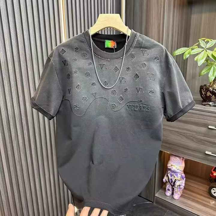 High quality men's T-shirt 