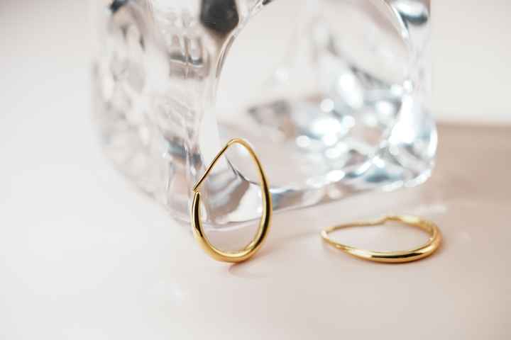 Simple and elegant Korean earrings 