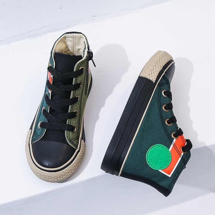New fashion kids sneakers. 