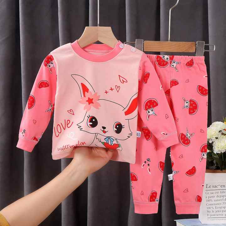 Long-sleeved cotton sleepwear 