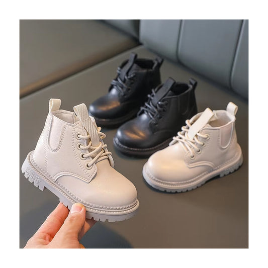 بوت للاطفال بنات