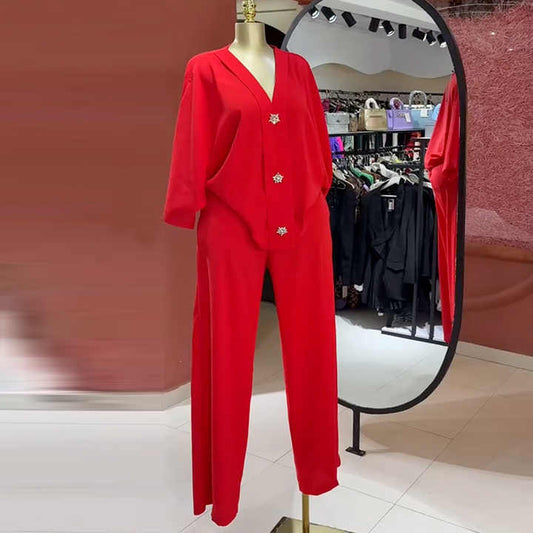 Latest women's set design