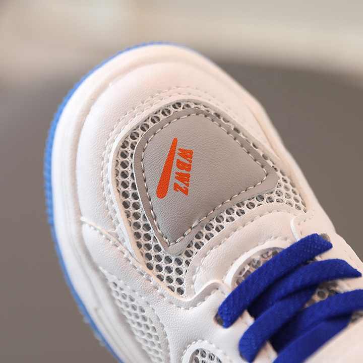 حذاء رياضي اولاد