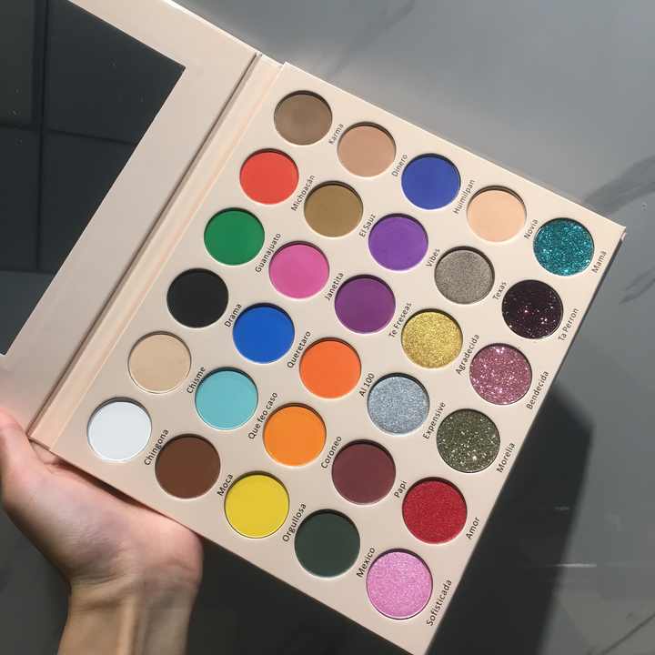 ظلال العيون -  Eyeshadow