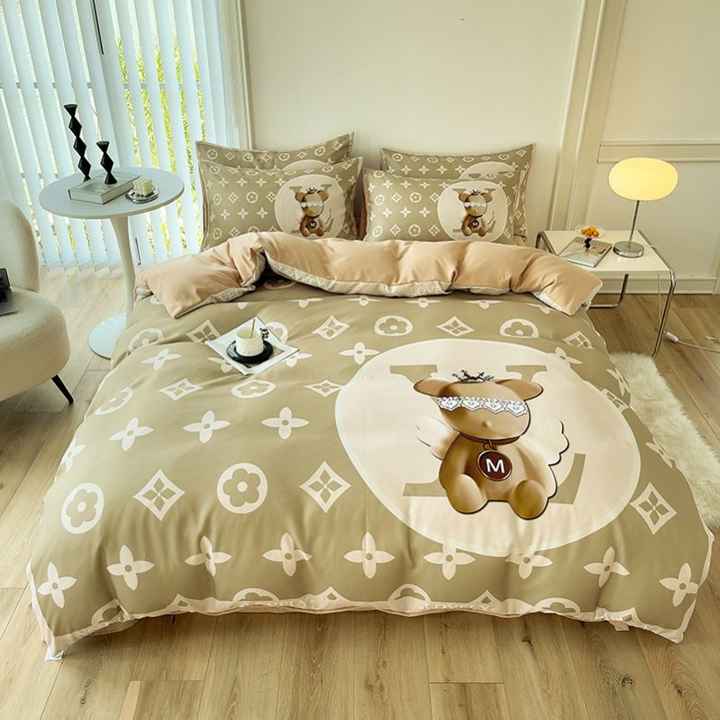 bedspread 