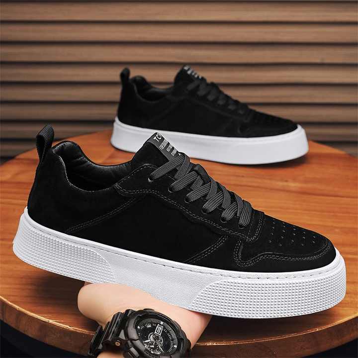 Lightweight casual sports shoes 