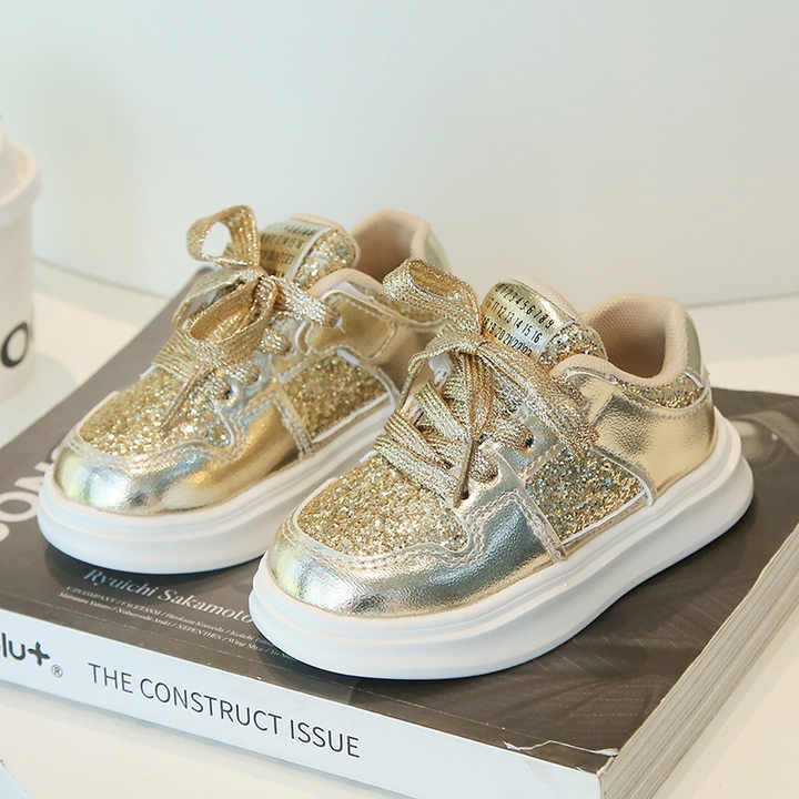 أحذية أطفال أنيقة مضحكة أحذية مدرسية للأطفال . Funny Stylish Kids Shoes Toddler School