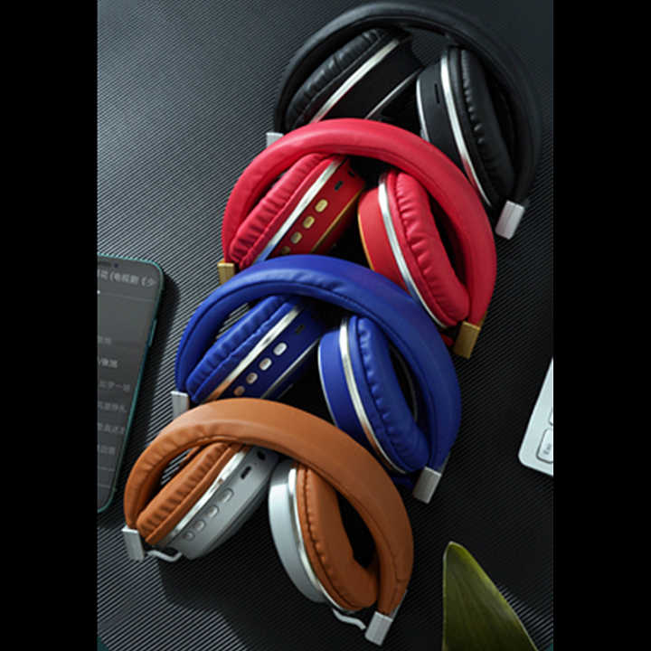 headphones 