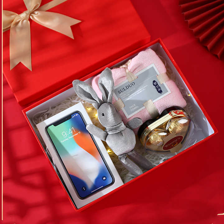 Free Sample Red Christmas Gift Box Wedding Gift Box 