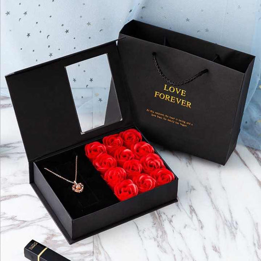 بسعر الجملة ، هدية عيد الحب ، زهور الورد . Wholesale price, Valentine's Day